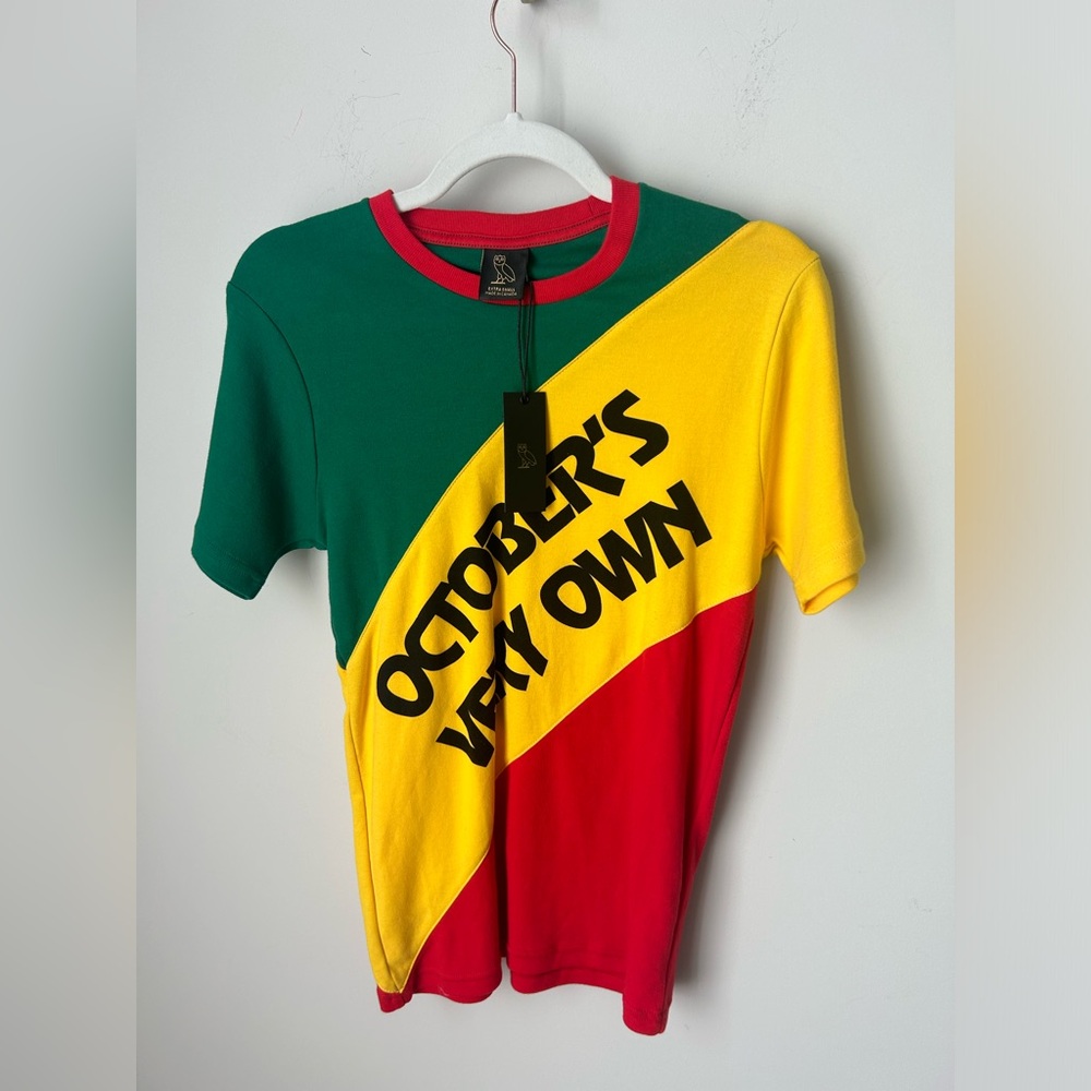 Octobers very own red yellow green short sleeve top